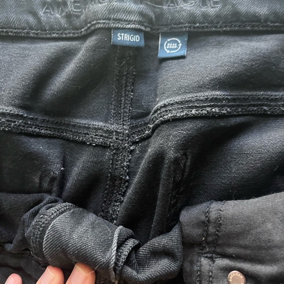 High Rise Distressed Mom Jean - Picture 4 of 5